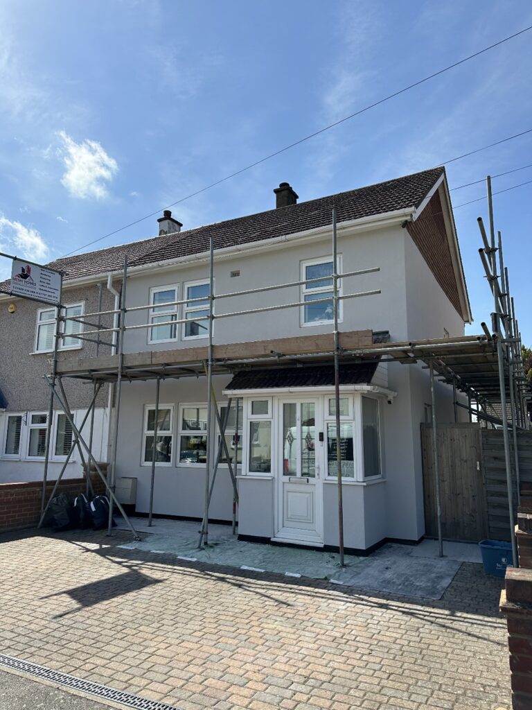 Loughton-70mm Insulated Render with Silicon top coat finish.